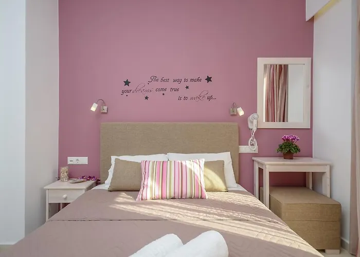 Panormos Hotel And Studios